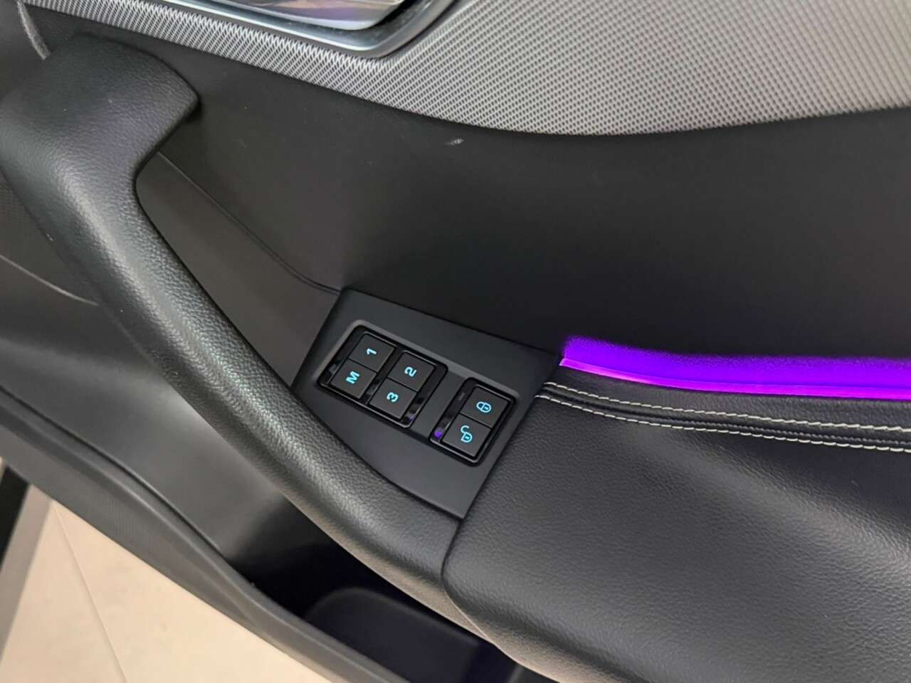 2018 JAGUAR F-PACE 2018 JAGUAR F-PACE