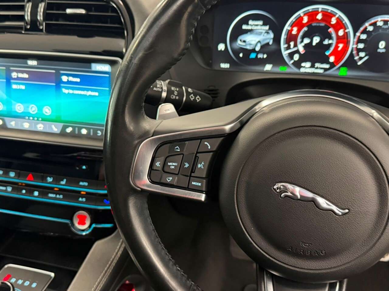 2018 JAGUAR F-PACE 2018 JAGUAR F-PACE