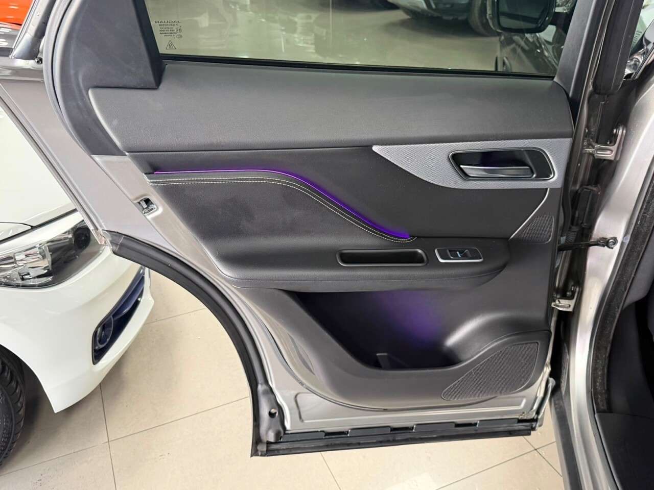 2018 JAGUAR F-PACE 2018 JAGUAR F-PACE