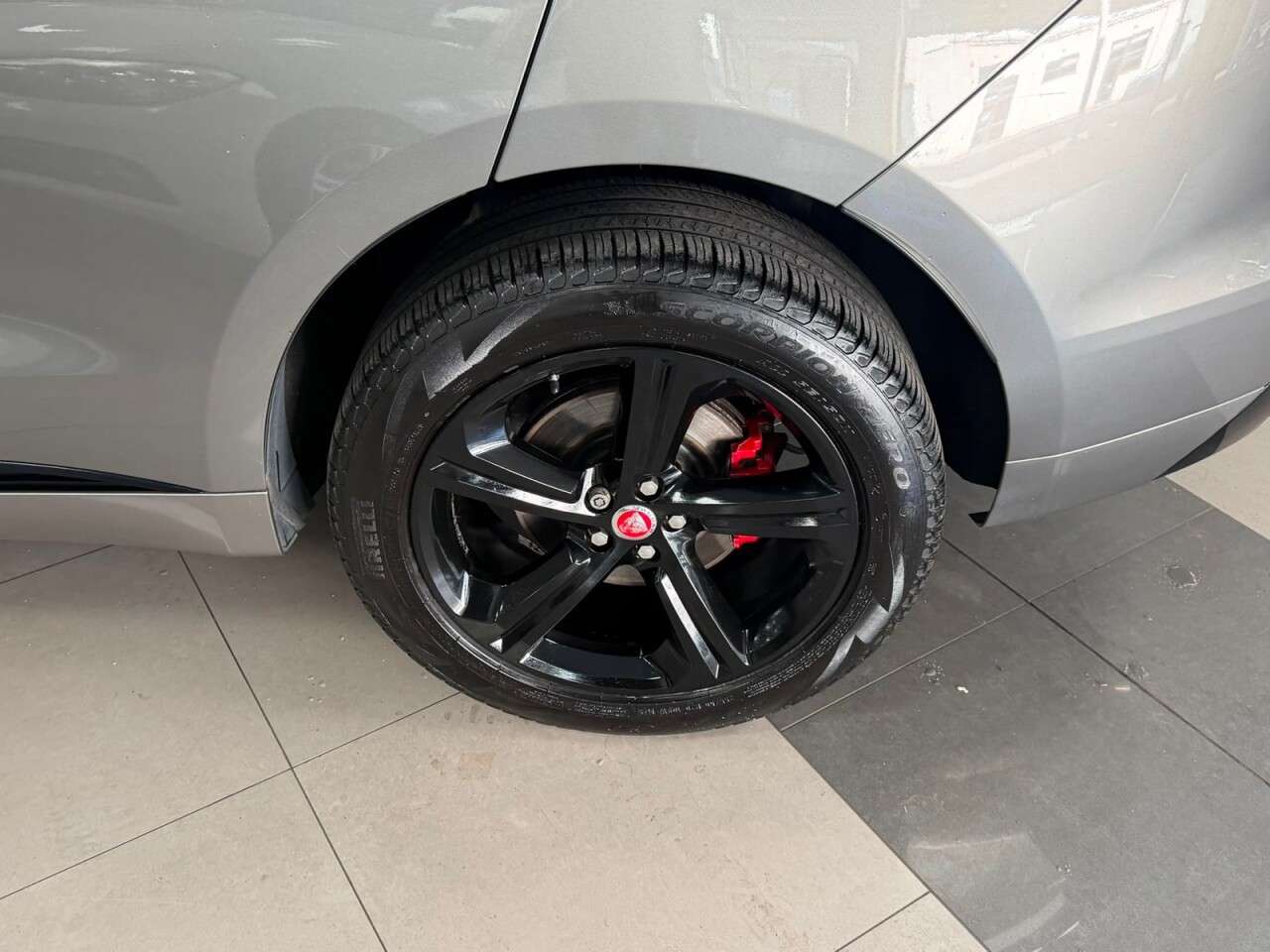 2018 JAGUAR F-PACE 2018 JAGUAR F-PACE
