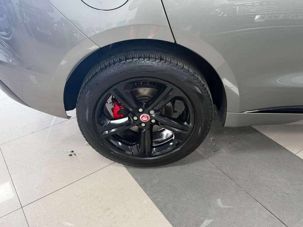 2018 JAGUAR F-PACE 2018 JAGUAR F-PACE
