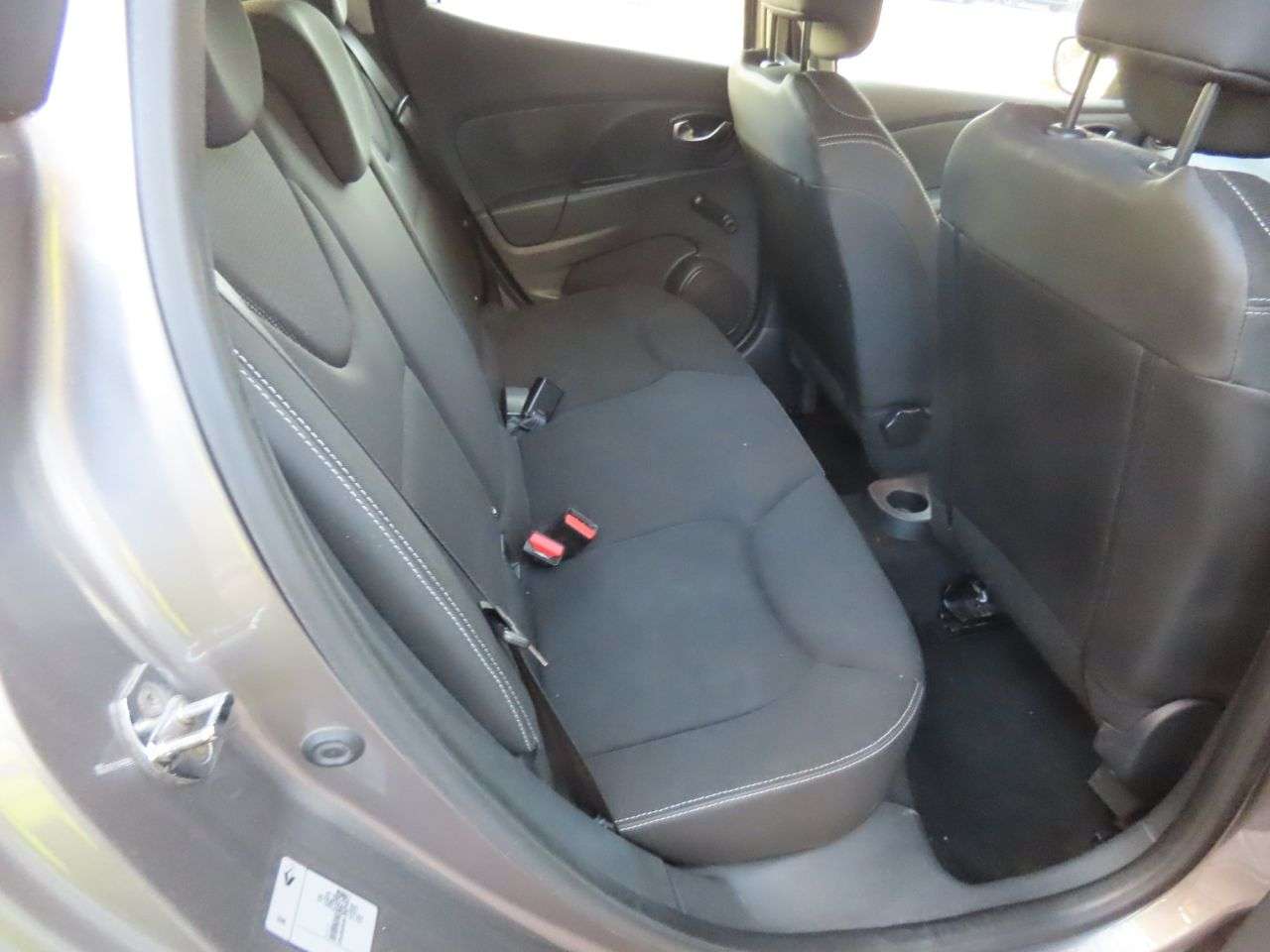 2015 RENAULT CLIO 2015 RENAULT CLIO