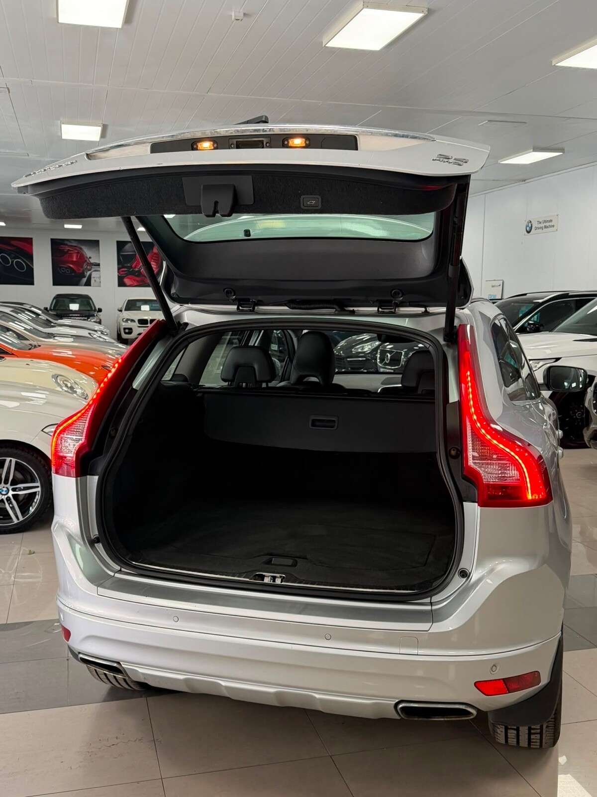 2015 VOLVO XC60 2015 VOLVO XC60