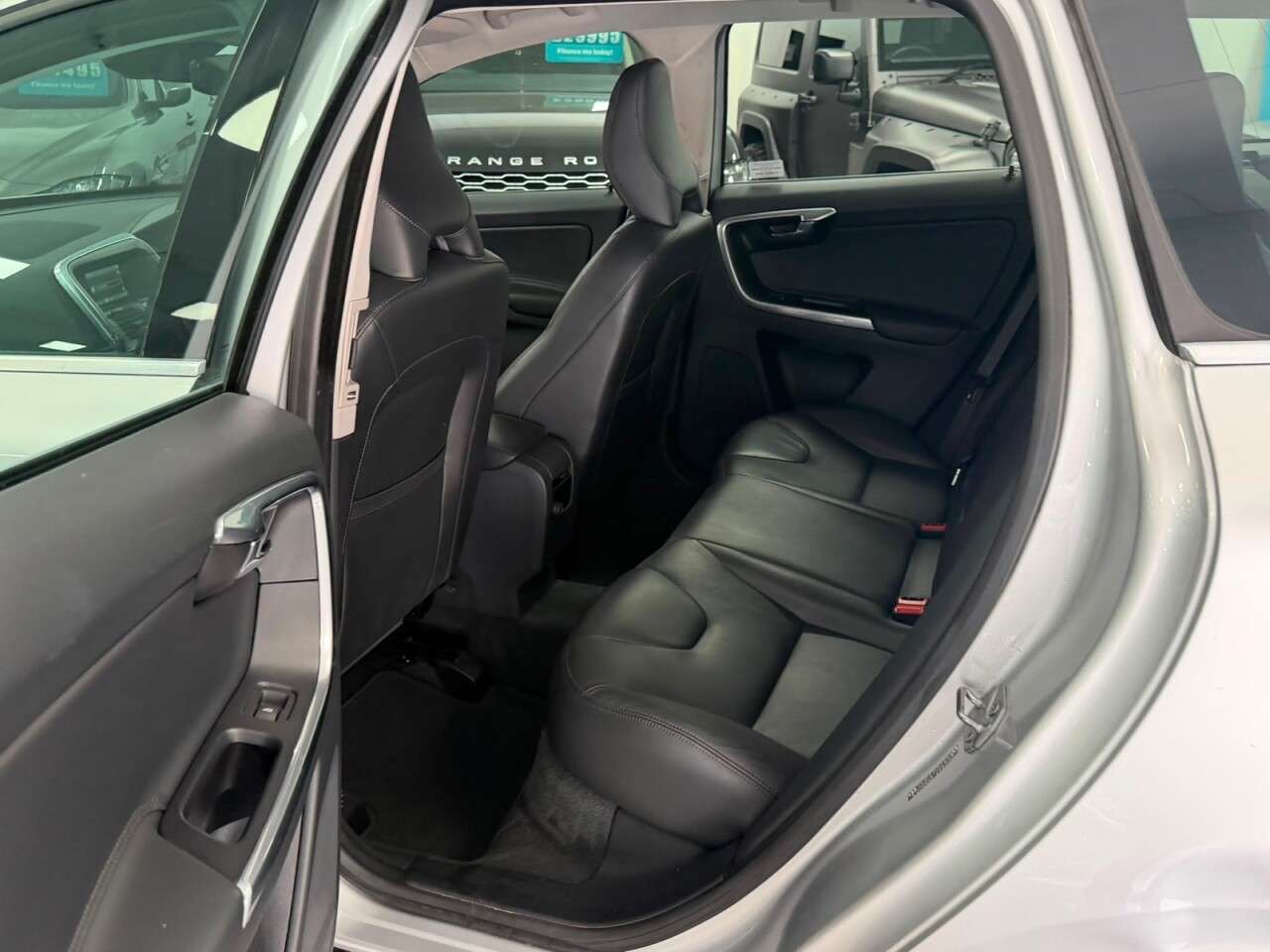 2015 VOLVO XC60 2015 VOLVO XC60