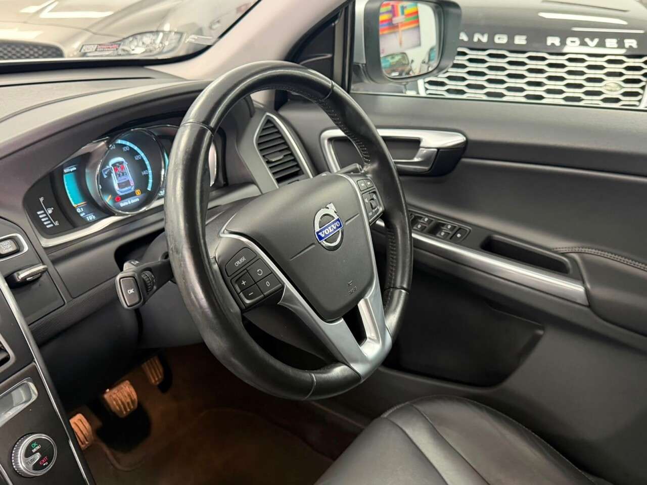 2015 VOLVO XC60 2015 VOLVO XC60