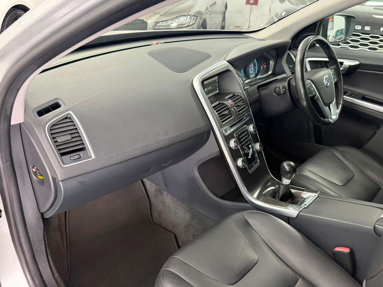 2015 VOLVO XC60 2015 VOLVO XC60
