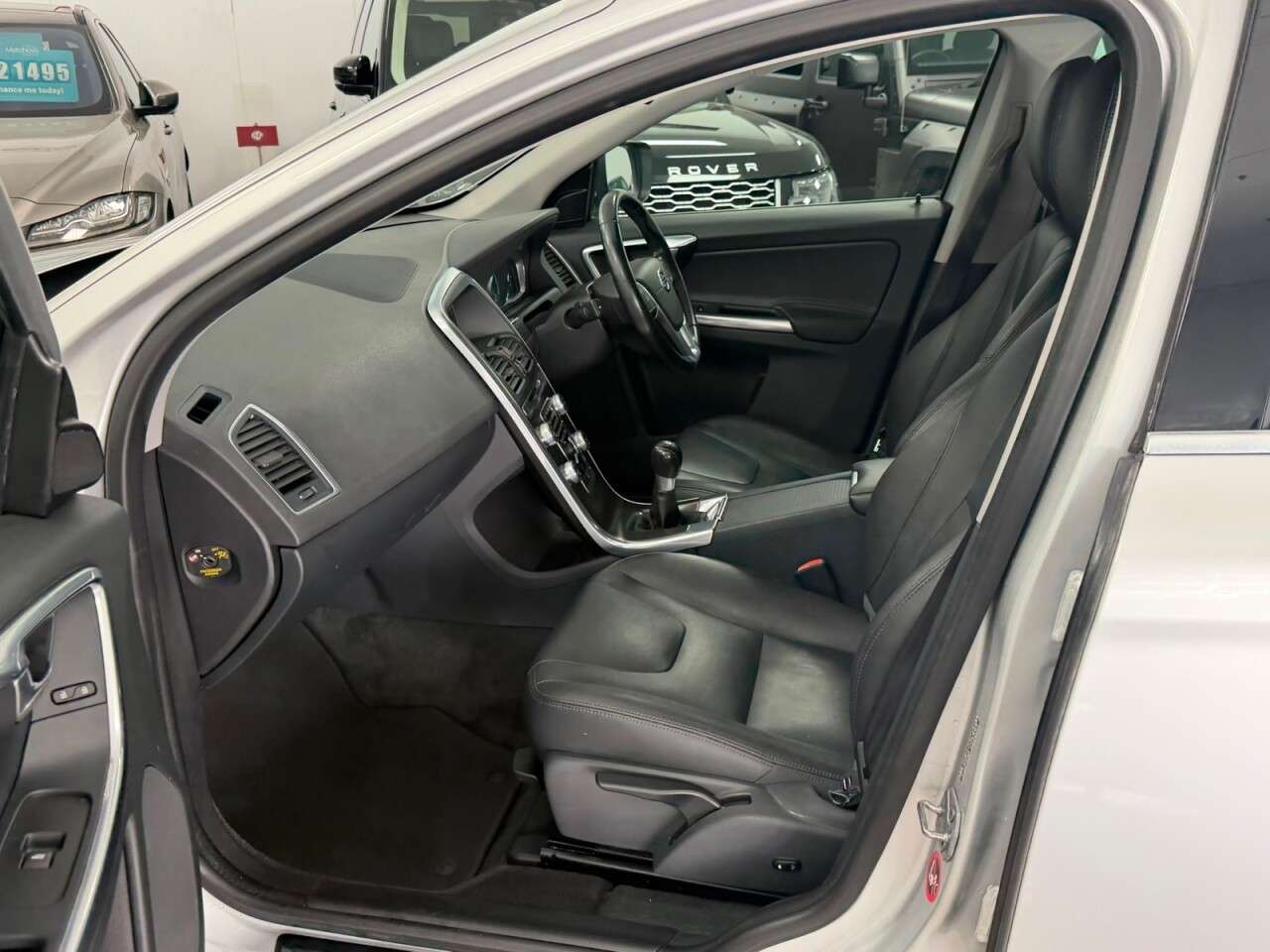 2015 VOLVO XC60 2015 VOLVO XC60