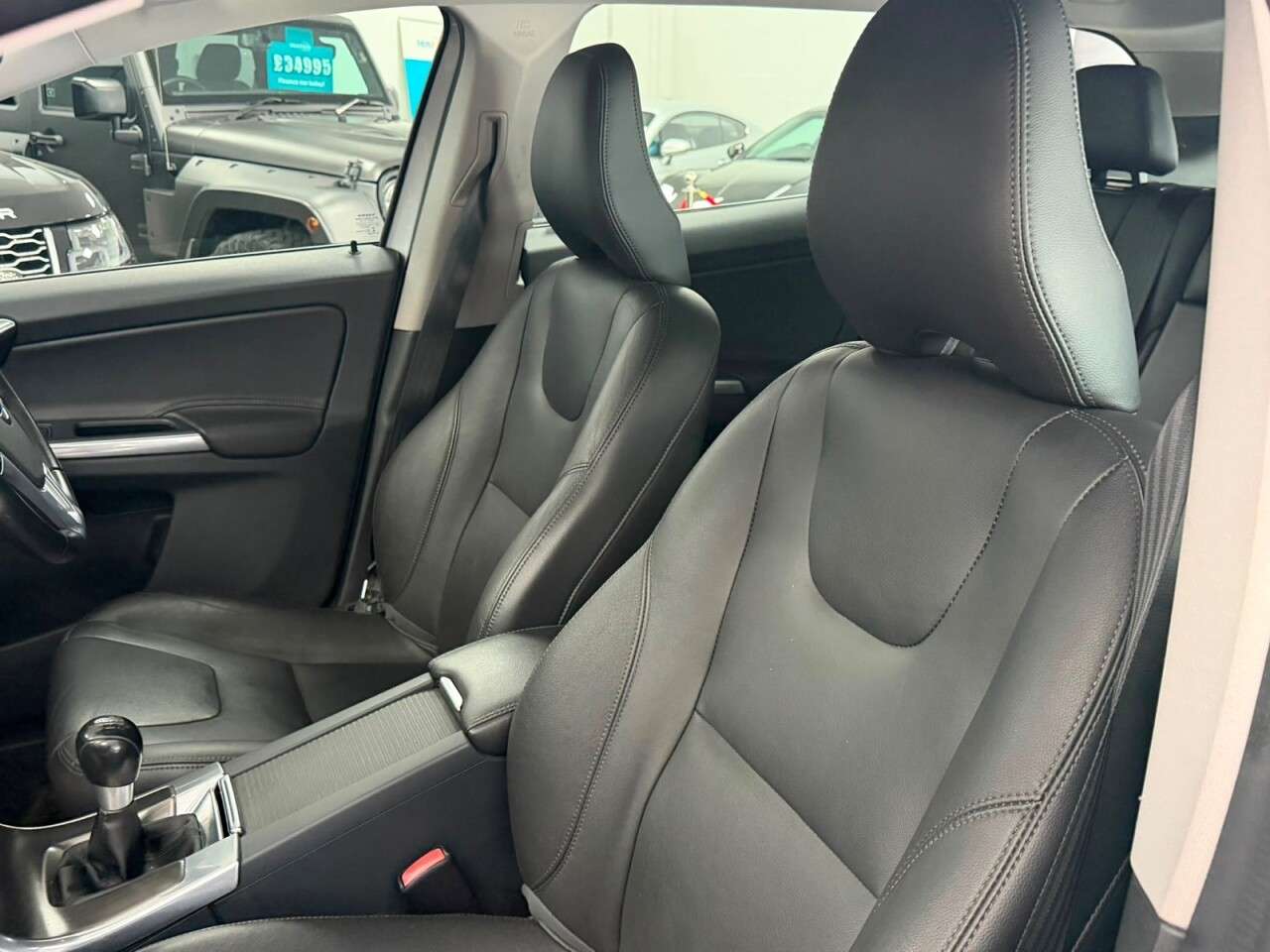 2015 VOLVO XC60 2015 VOLVO XC60