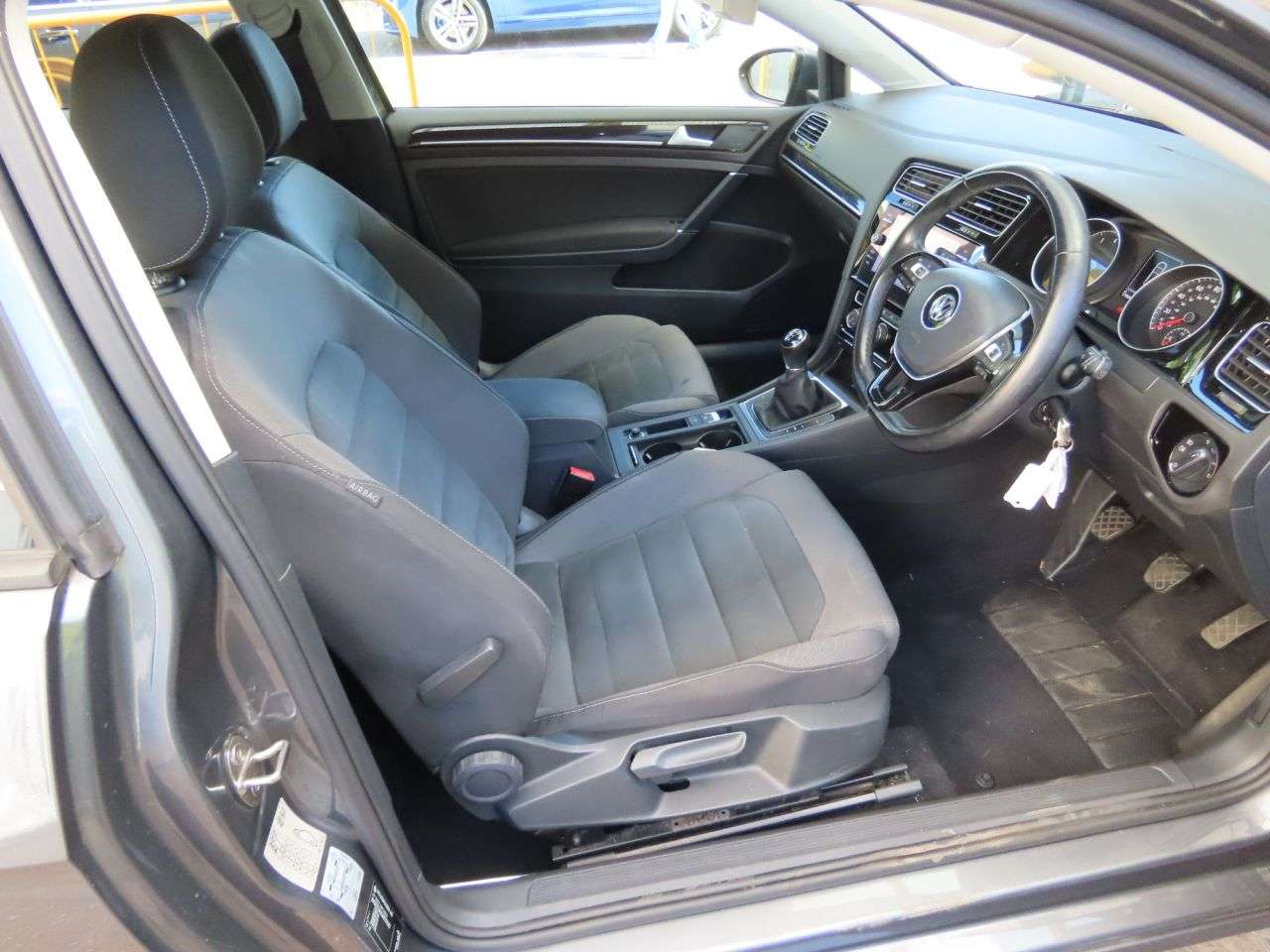 2018 VOLKSWAGEN GOLF 2018 VOLKSWAGEN GOLF