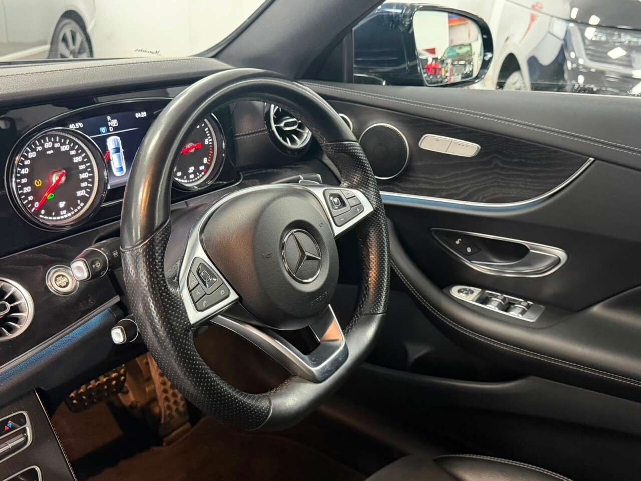 2017 MERCEDES-BENZ E CLASS 2017 MERCEDES-BENZ E CLASS
