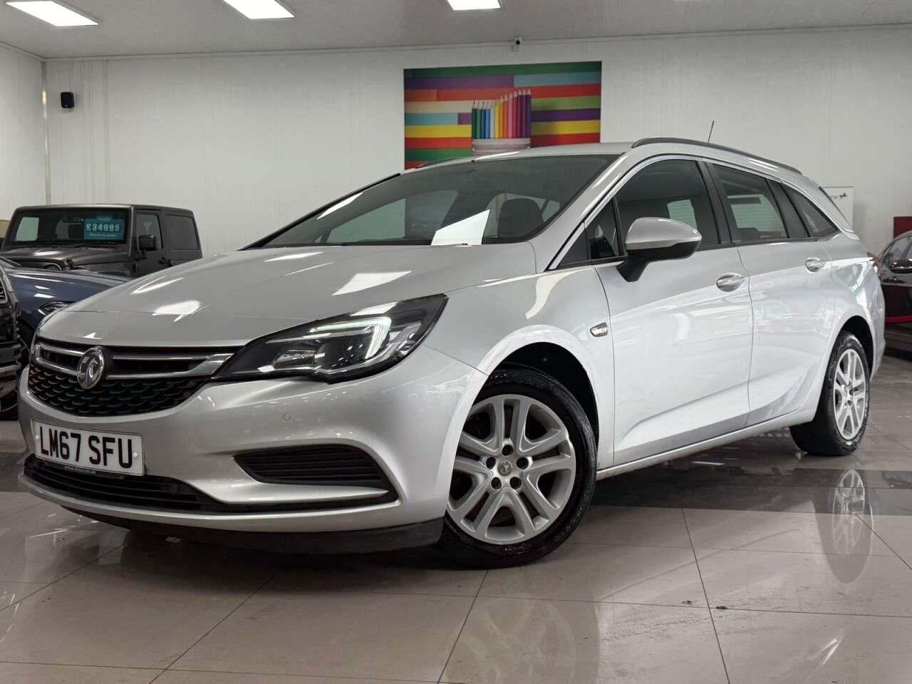 A 2018 VAUXHALL ASTRA 1.6 CDTi ecoTEC BlueInjection Design Sports Tourer 5dr Diesel Manual Euro 6 A 2018 VAUXHALL ASTRA 1.6 CDTi ecoTEC BlueInjection Design Sports Tourer 5dr Diesel Manual Euro 6