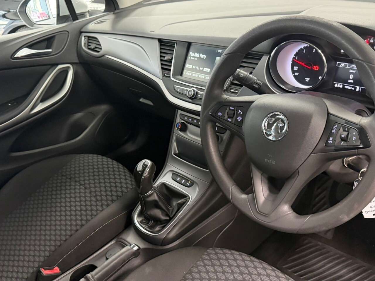 2018 VAUXHALL ASTRA 2018 VAUXHALL ASTRA