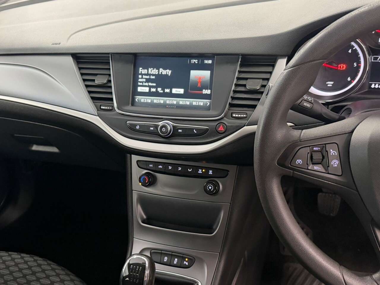 2018 VAUXHALL ASTRA 2018 VAUXHALL ASTRA