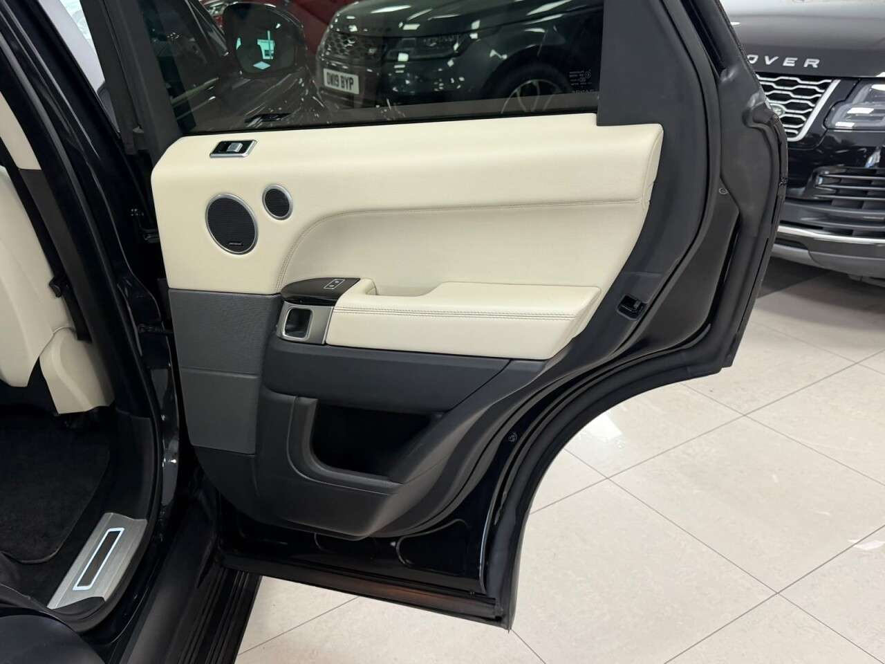 2015 LAND ROVER RANGE ROVER SPORT 2015 LAND ROVER RANGE ROVER SPORT