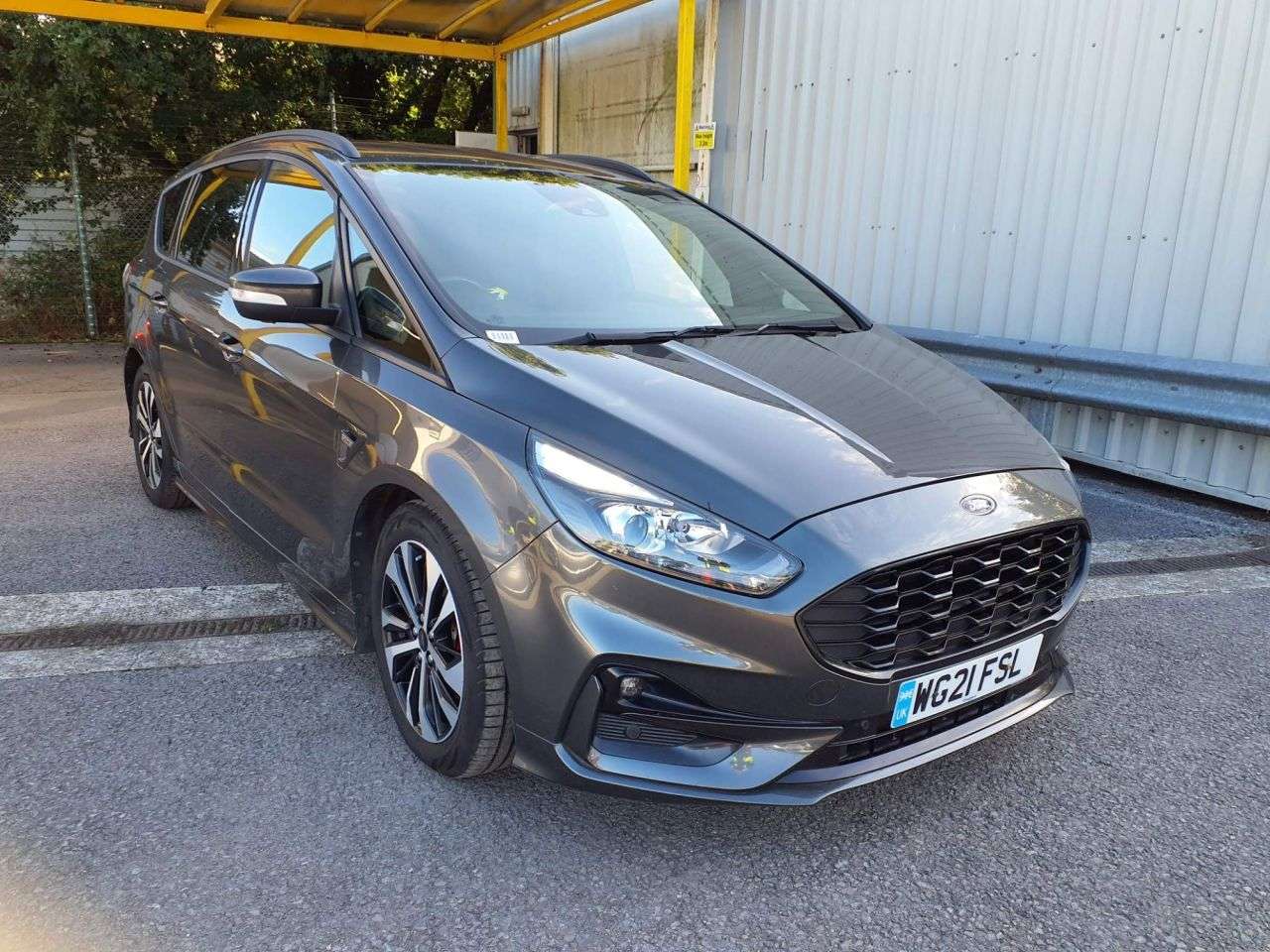 A 2021 FORD S-MAX 2.0 EcoBlue ST-Line MPV 5dr Diesel Auto Euro 6 (s/s) (190 ps) A 2021 FORD S-MAX 2.0 EcoBlue ST-Line MPV 5dr Diesel Auto Euro 6 (s/s) (190 ps)