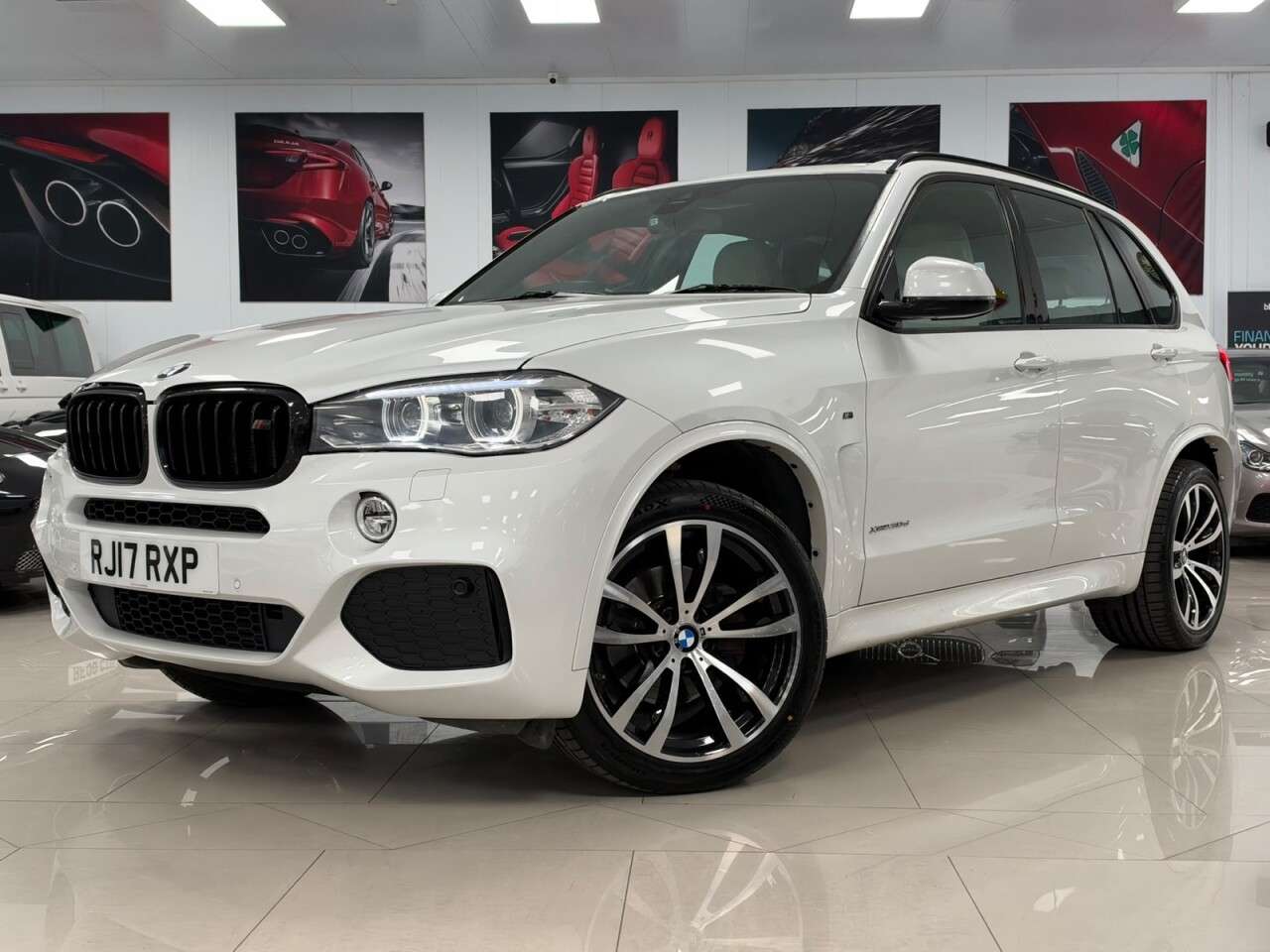 A 2017 BMW X5 3.0 30d M Sport SUV 5dr Diesel Auto xDrive Euro 6 (s/s) (258 ps) BEIGE LEAT A 2017 BMW X5 3.0 30d M Sport SUV 5dr Diesel Auto xDrive Euro 6 (s/s) (258 ps) BEIGE LEAT