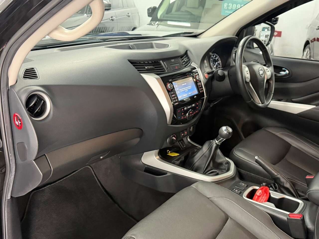2016 NISSAN NAVARA 2016 NISSAN NAVARA