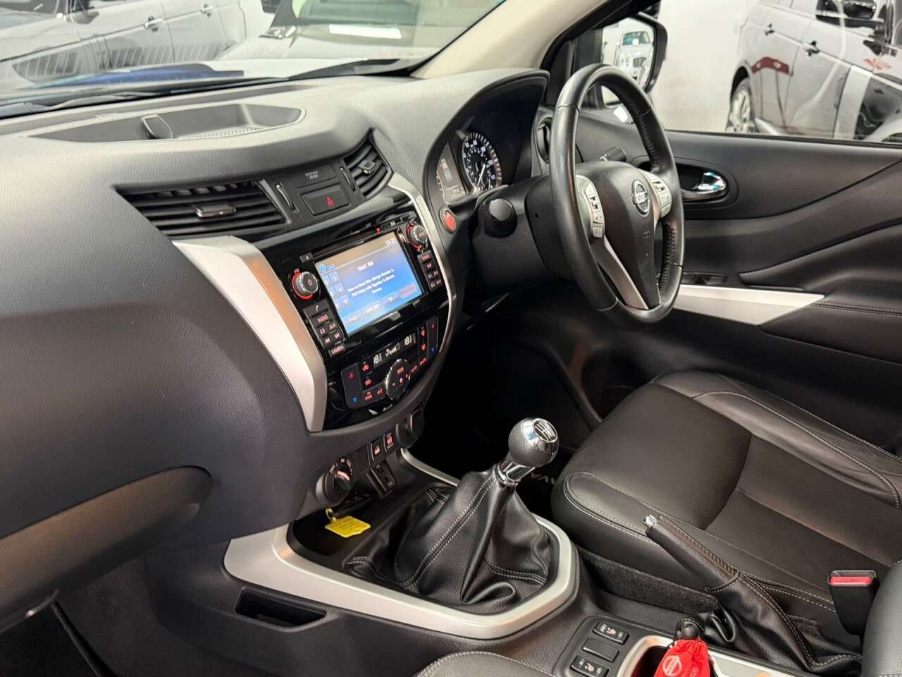 2016 NISSAN NAVARA 2016 NISSAN NAVARA