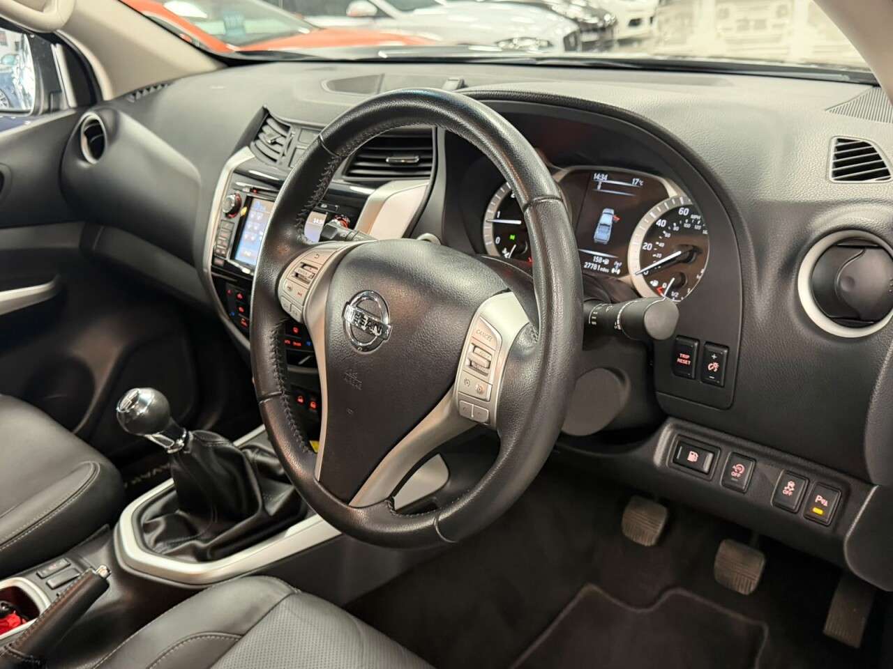 2016 NISSAN NAVARA 2016 NISSAN NAVARA