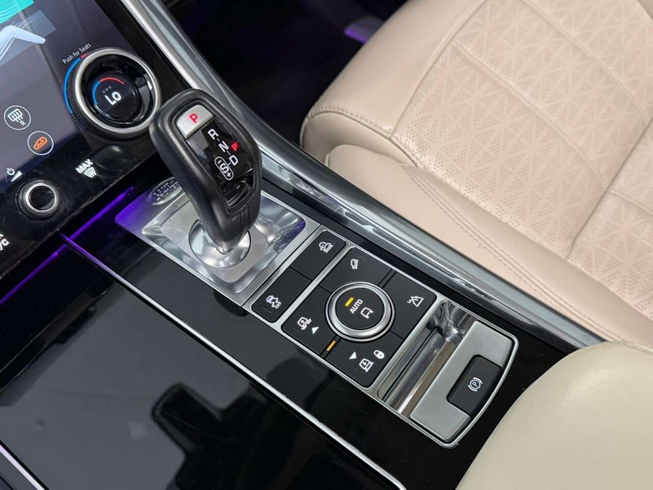 2019 LAND ROVER RANGE ROVER SPORT 2019 LAND ROVER RANGE ROVER SPORT
