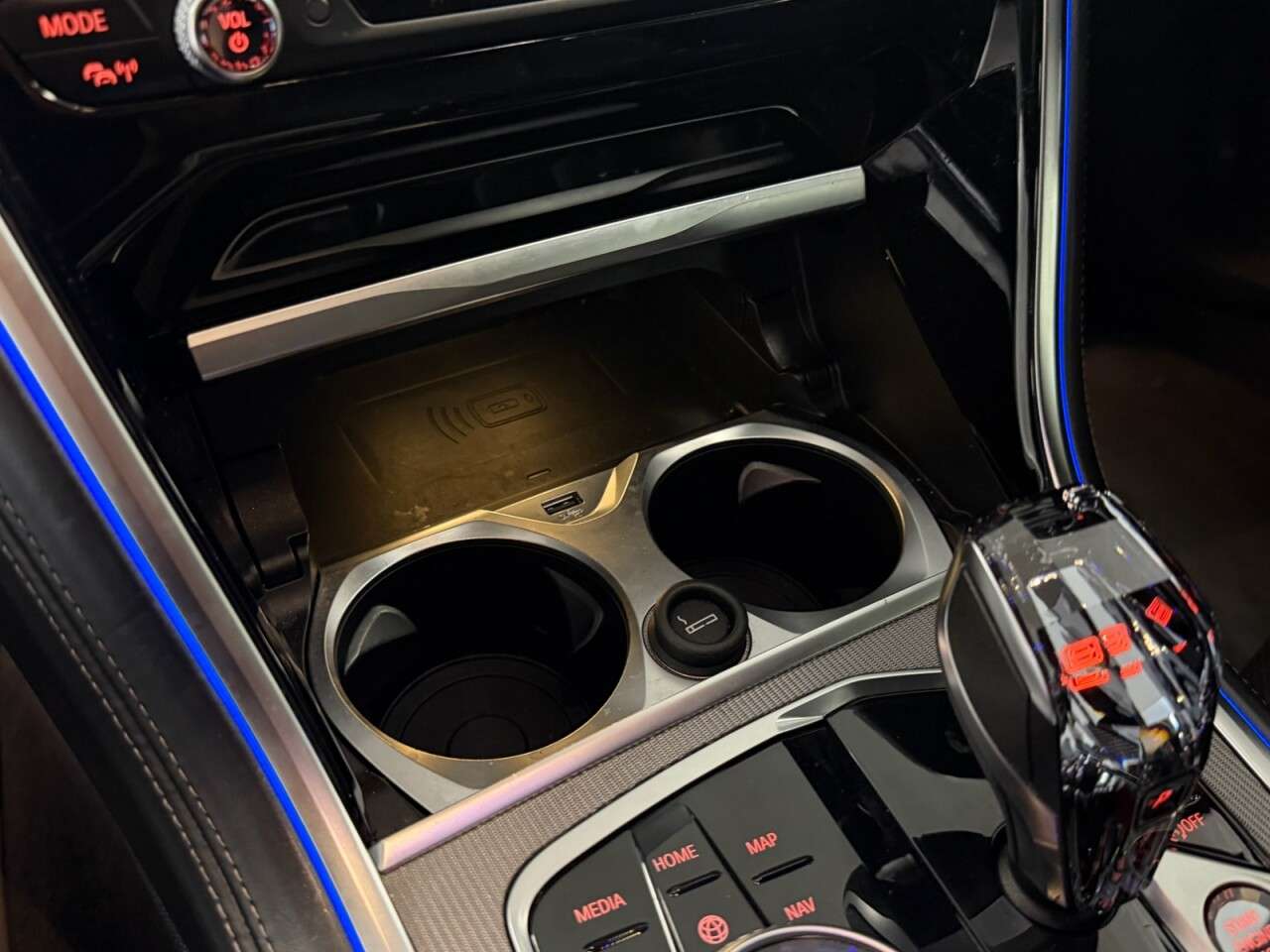 2018 BMW 8 SERIES 2018 BMW 8 SERIES