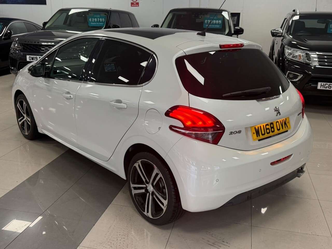 2018 PEUGEOT 208 2018 PEUGEOT 208