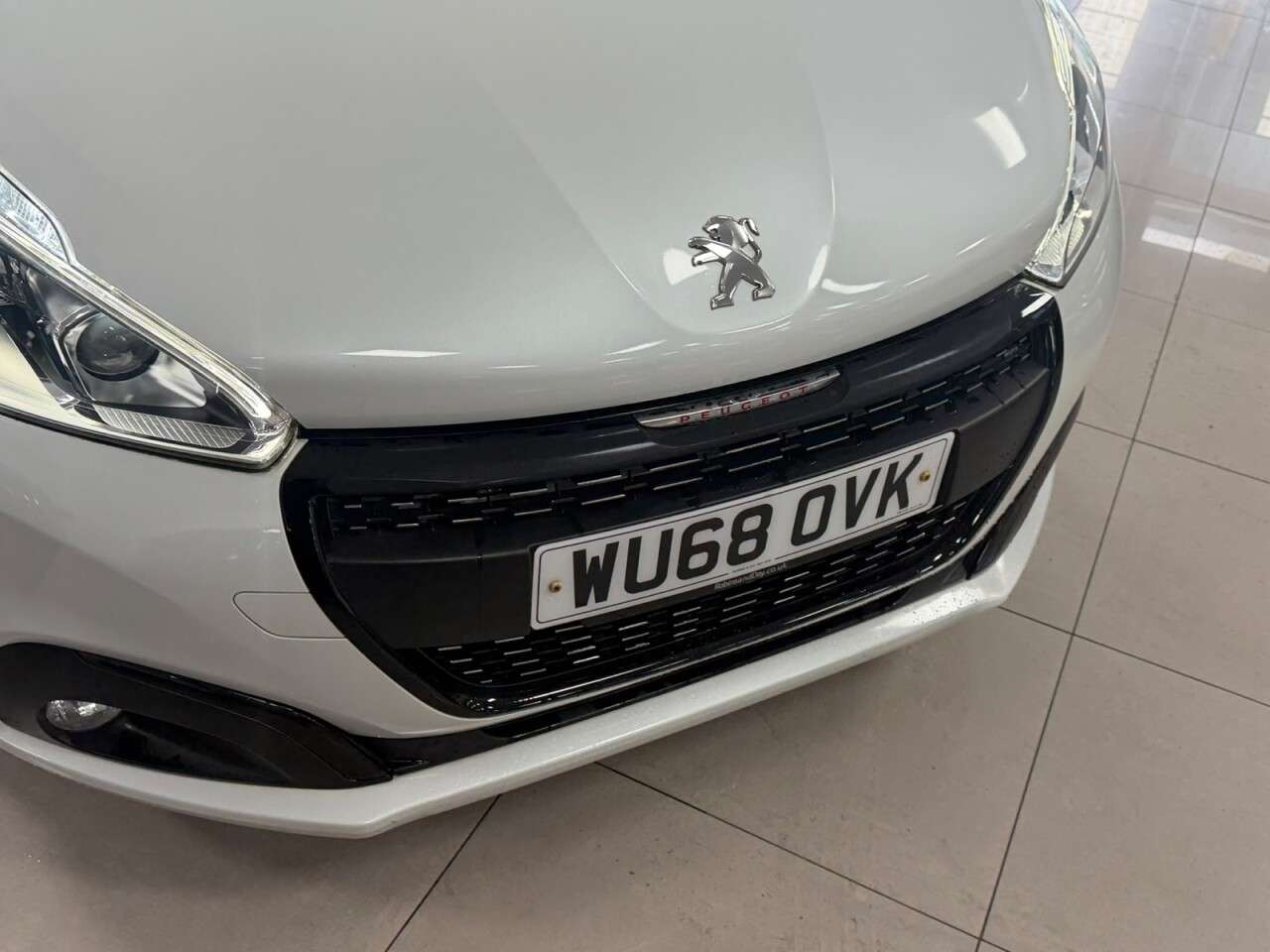 2018 PEUGEOT 208 2018 PEUGEOT 208