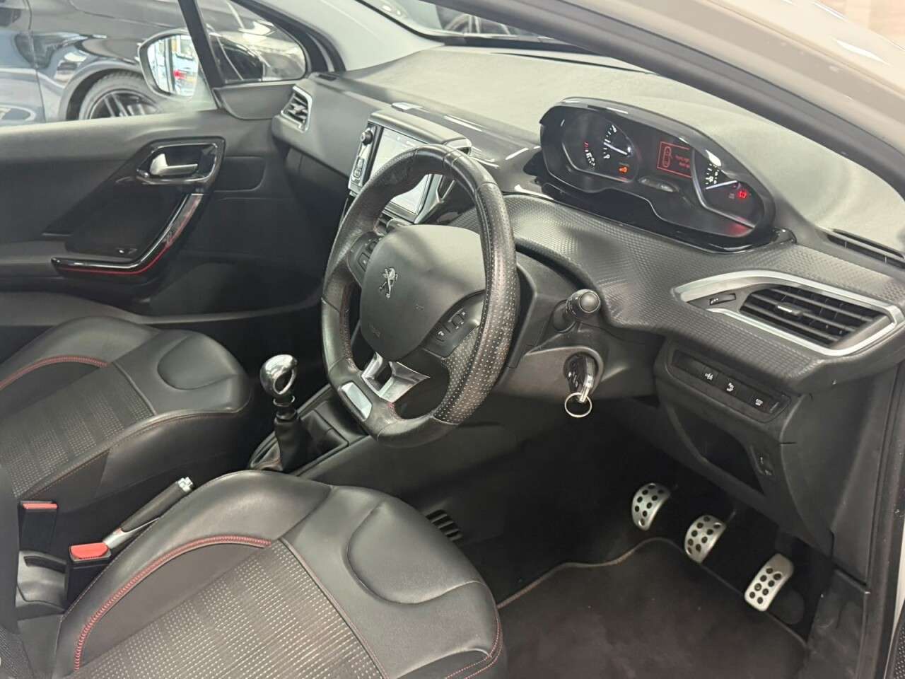 2018 PEUGEOT 208 2018 PEUGEOT 208