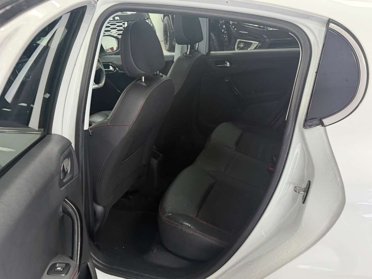 2018 PEUGEOT 208 2018 PEUGEOT 208