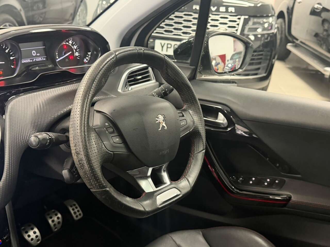 2018 PEUGEOT 208 2018 PEUGEOT 208