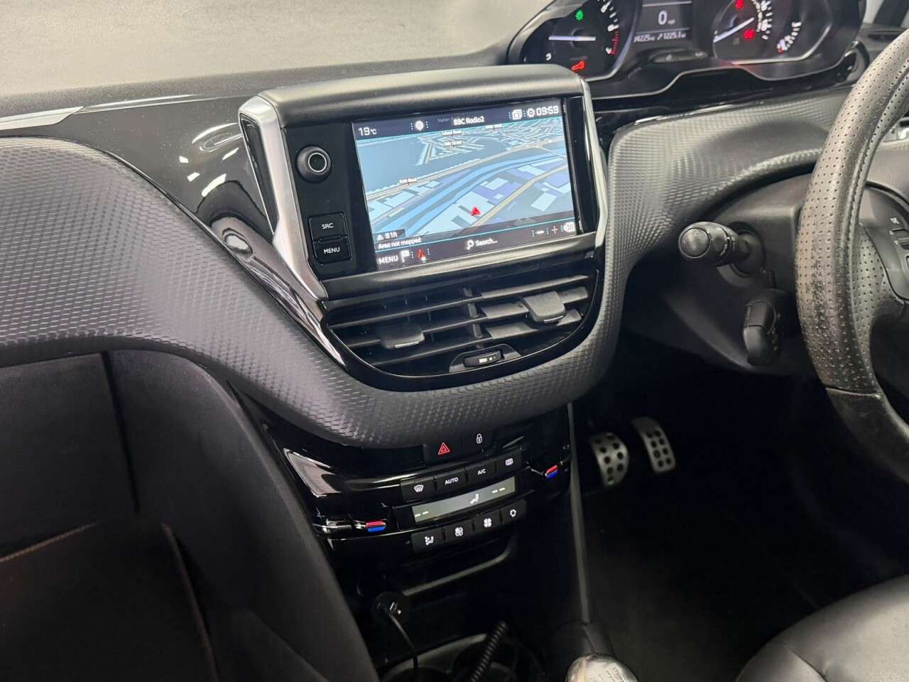 2018 PEUGEOT 208 2018 PEUGEOT 208