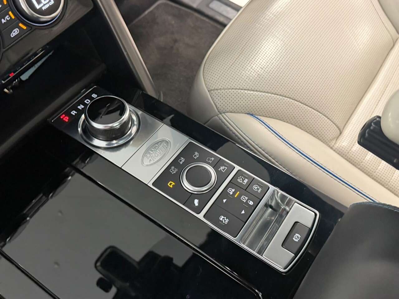 2018 LAND ROVER DISCOVERY 2018 LAND ROVER DISCOVERY