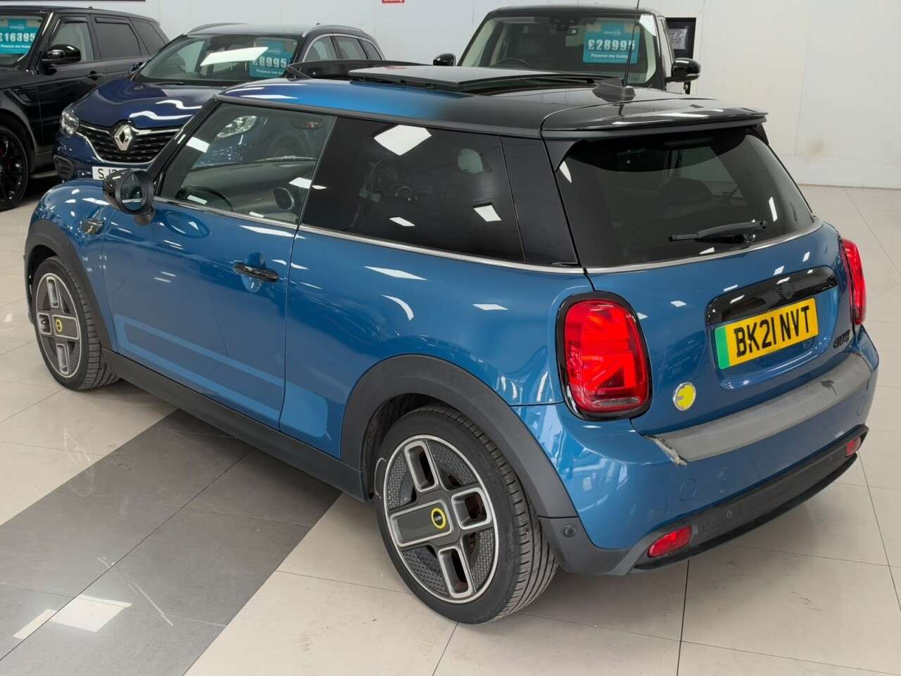 2021 MINI ELECTRIC HATCH 2021 MINI ELECTRIC HATCH