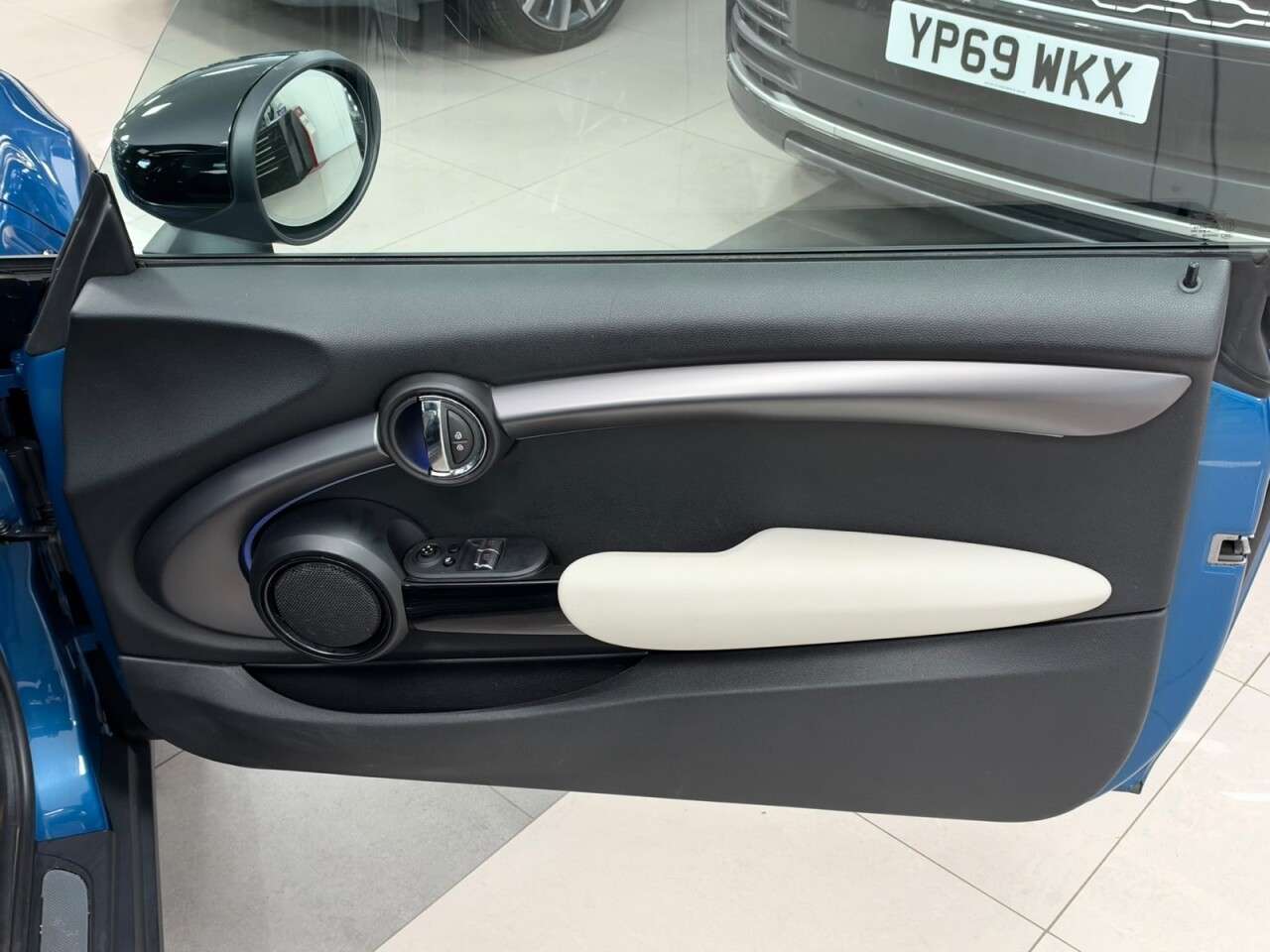 2021 MINI ELECTRIC HATCH 2021 MINI ELECTRIC HATCH