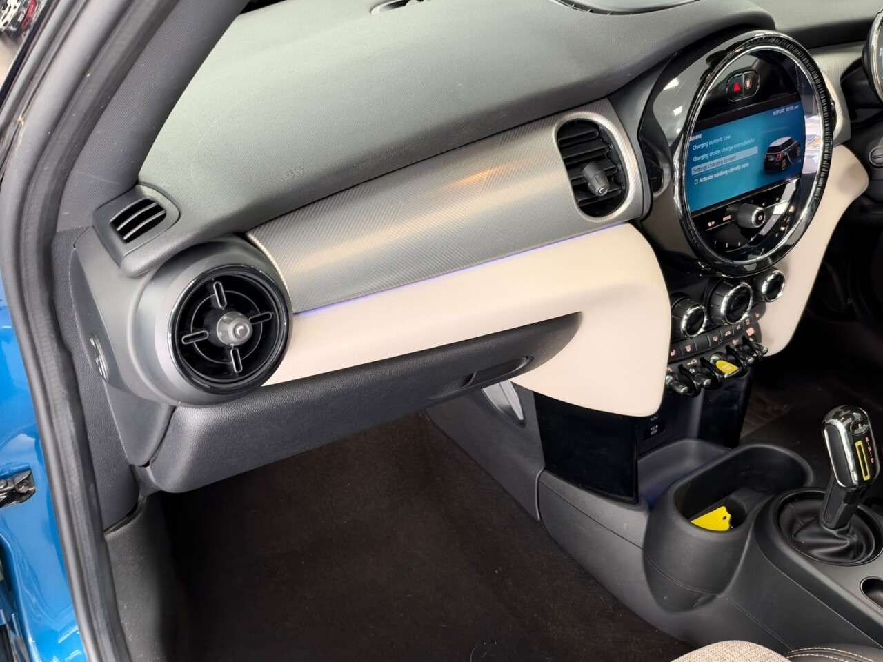 2021 MINI ELECTRIC HATCH 2021 MINI ELECTRIC HATCH