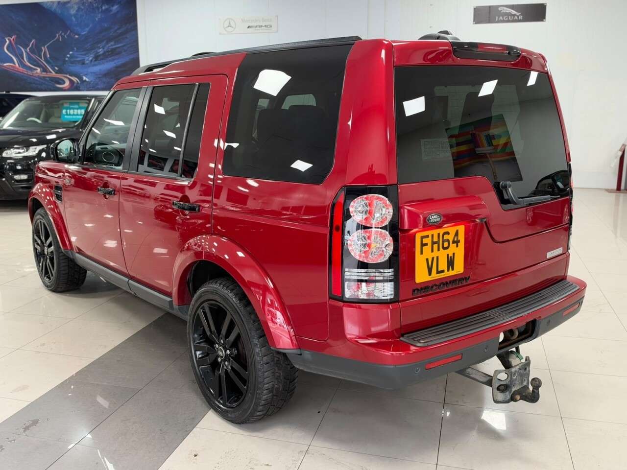 A 2015 LAND ROVER DISCOVERY 4 3.0 SD V6 HSE Luxury SUV 5dr Diesel Auto 4WD Euro 5 (s/s) (255 bhp) MERIDIA A 2015 LAND ROVER DISCOVERY 4 3.0 SD V6 HSE Luxury SUV 5dr Diesel Auto 4WD Euro 5 (s/s) (255 bhp) MERIDIA