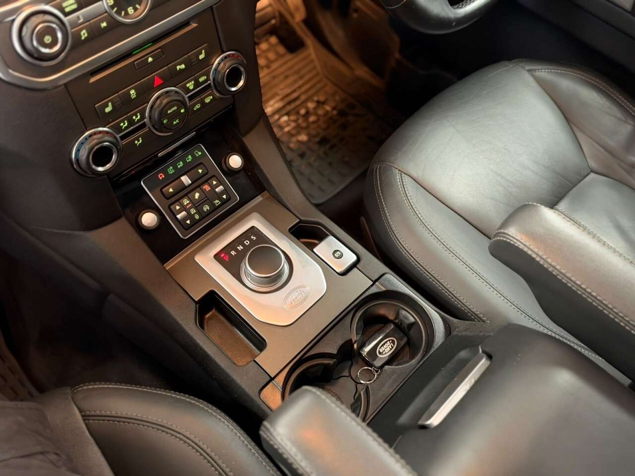2015 LAND ROVER DISCOVERY 4 2015 LAND ROVER DISCOVERY 4