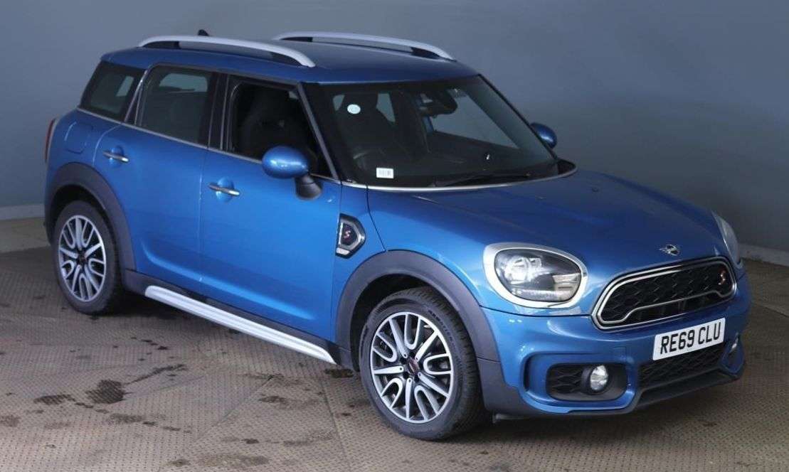 A 2019 MINI COUNTRYMAN 2.0 Cooper S Sport SUV 5dr Petrol Manual Euro 6 (s/s) (192 ps) COOPER S SUV A 2019 MINI COUNTRYMAN 2.0 Cooper S Sport SUV 5dr Petrol Manual Euro 6 (s/s) (192 ps) COOPER S SUV