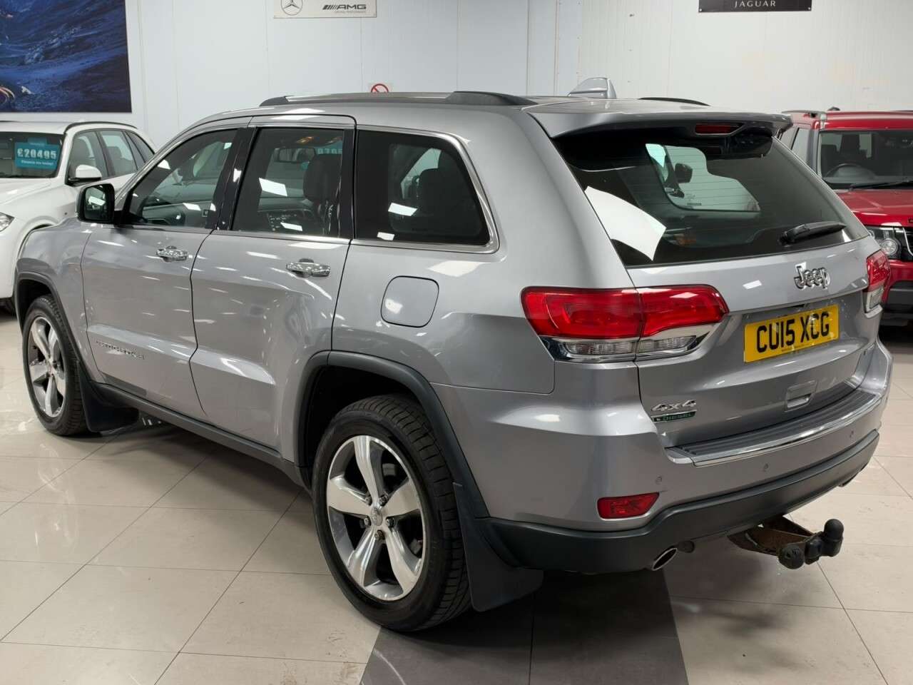 A 2015 JEEP GRAND CHEROKEE 3.0 V6 CRD Limited Plus SUV 5dr Diesel Auto 4WD Euro 5 (247 bhp) A 2015 JEEP GRAND CHEROKEE 3.0 V6 CRD Limited Plus SUV 5dr Diesel Auto 4WD Euro 5 (247 bhp)