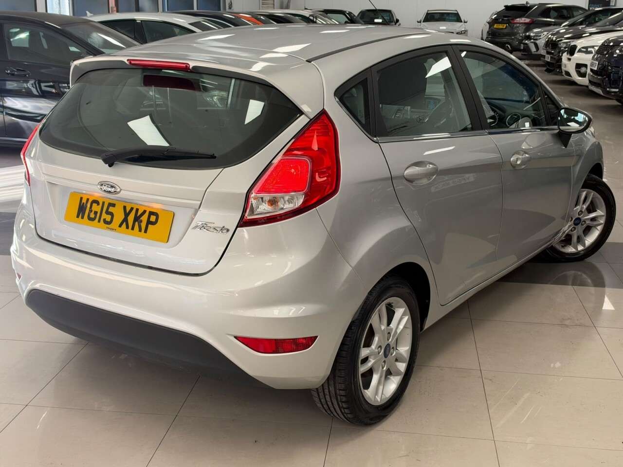 A 2015 FORD FIESTA 1.25 Zetec Hatchback 5dr Petrol Manual Euro 5 (82 ps) A 2015 FORD FIESTA 1.25 Zetec Hatchback 5dr Petrol Manual Euro 5 (82 ps)