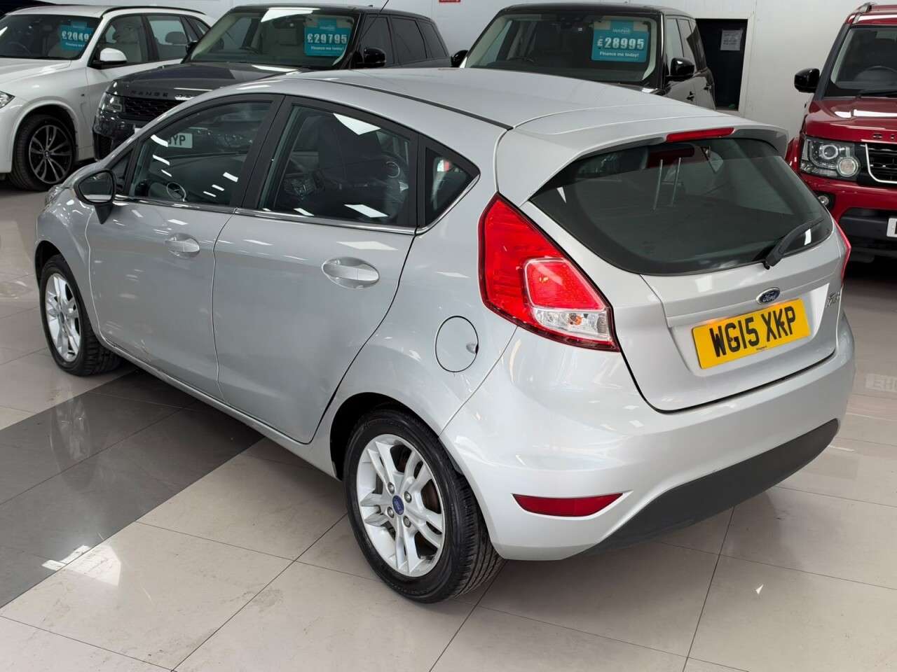 A 2015 FORD FIESTA 1.25 Zetec Hatchback 5dr Petrol Manual Euro 5 (82 ps) A 2015 FORD FIESTA 1.25 Zetec Hatchback 5dr Petrol Manual Euro 5 (82 ps)