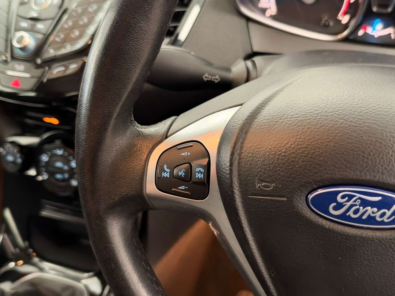 2015 FORD FIESTA 2015 FORD FIESTA