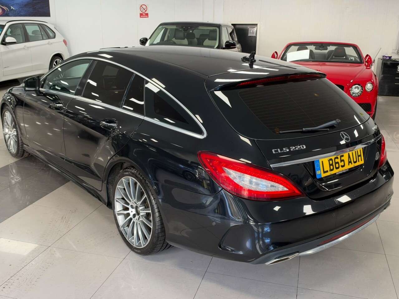 A 2015 MERCEDES-BENZ CLS 2.1 CLS220d AMG Line (Premium Plus) Shooting Brake 5dr Diesel G-Tronic+ Eur A 2015 MERCEDES-BENZ CLS 2.1 CLS220d AMG Line (Premium Plus) Shooting Brake 5dr Diesel G-Tronic+ Eur
