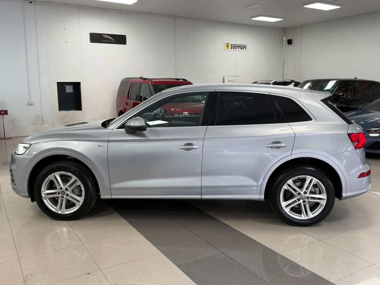 2018 AUDI Q5 2018 AUDI Q5