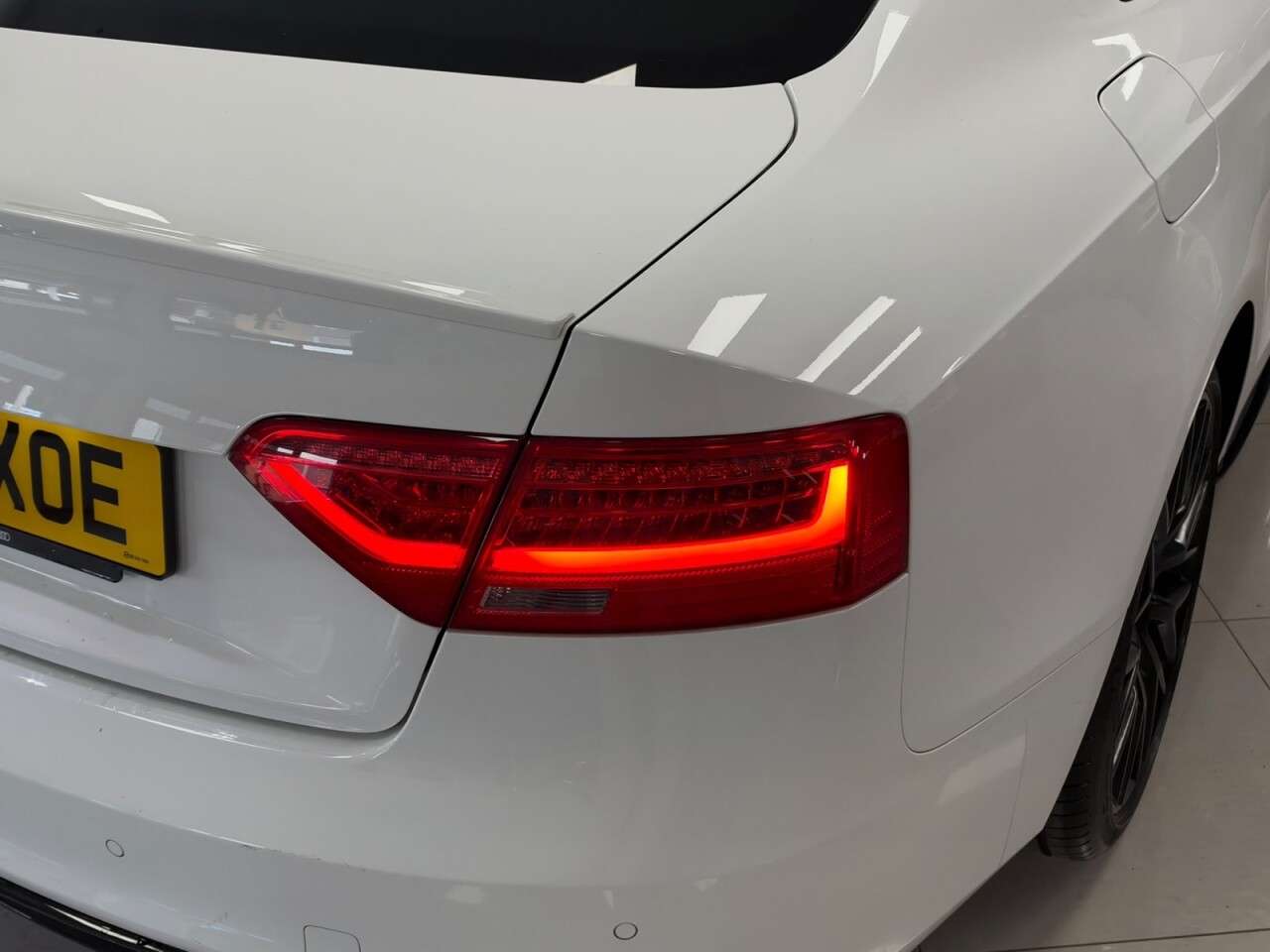 A 2015 AUDI A5 1.8 TFSI Black Edition Plus Coupe 2dr Petrol Multitronic Euro 6 (s/s) (177 A 2015 AUDI A5 1.8 TFSI Black Edition Plus Coupe 2dr Petrol Multitronic Euro 6 (s/s) (177