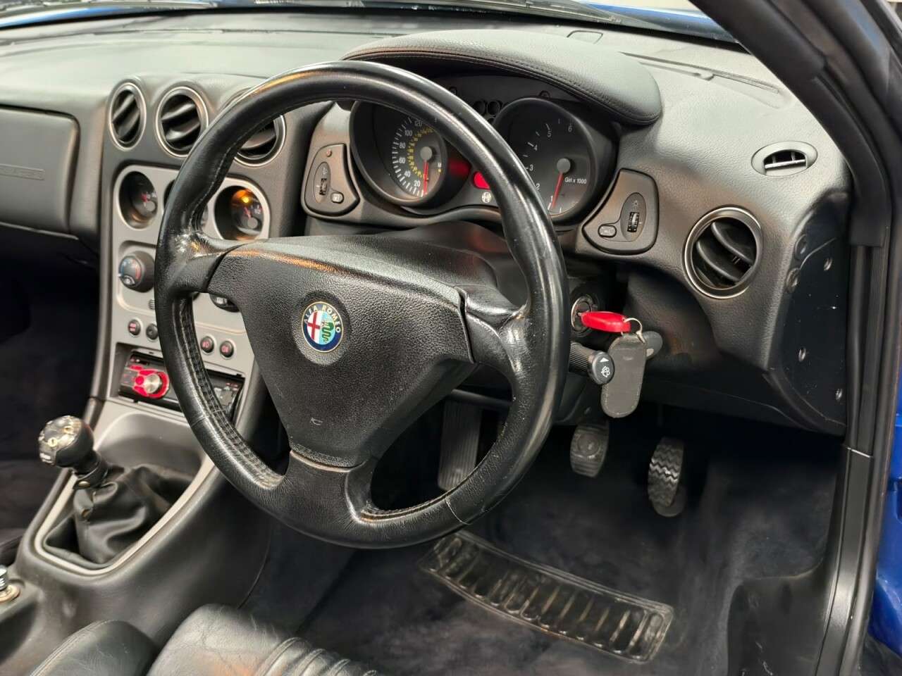 2004 ALFA ROMEO SPIDER 2004 ALFA ROMEO SPIDER