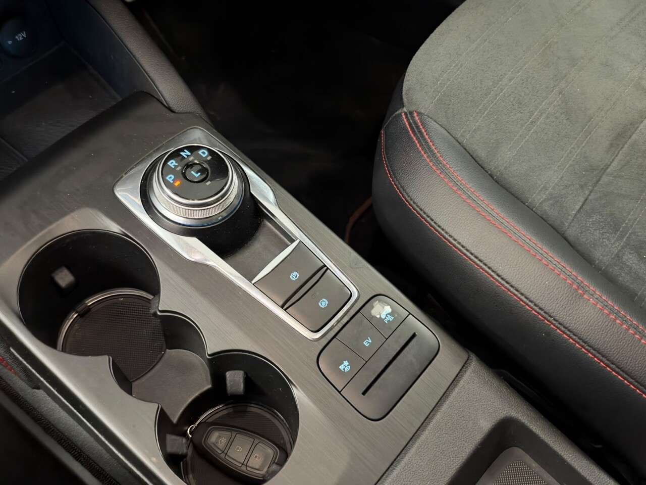 2022 FORD KUGA 2022 FORD KUGA