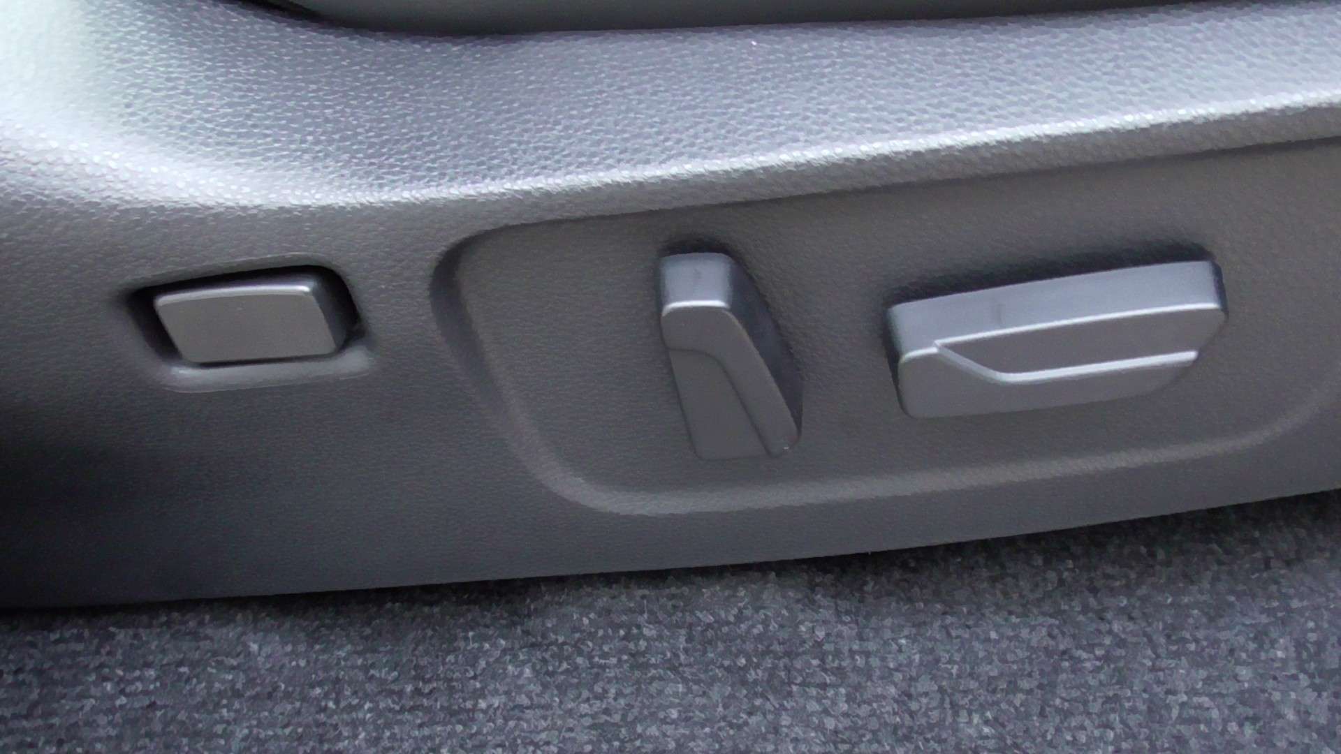 null ISUZU D MAX null ISUZU D MAX