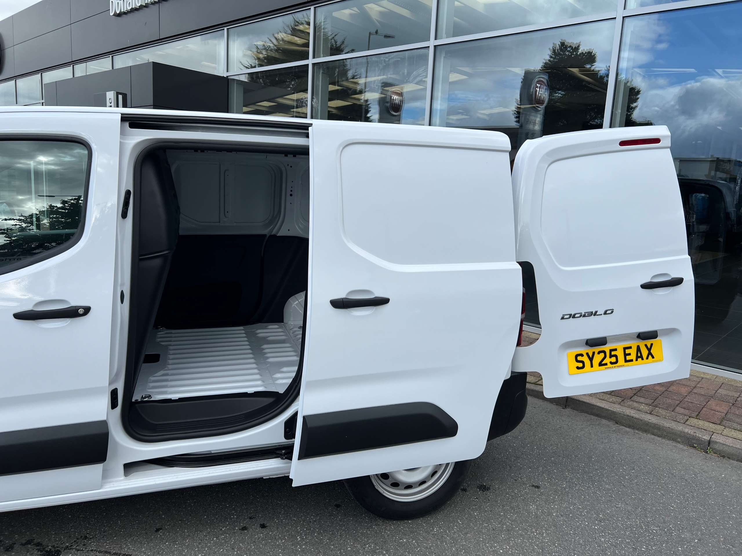 2025 FIAT DOBLO 2025 FIAT DOBLO