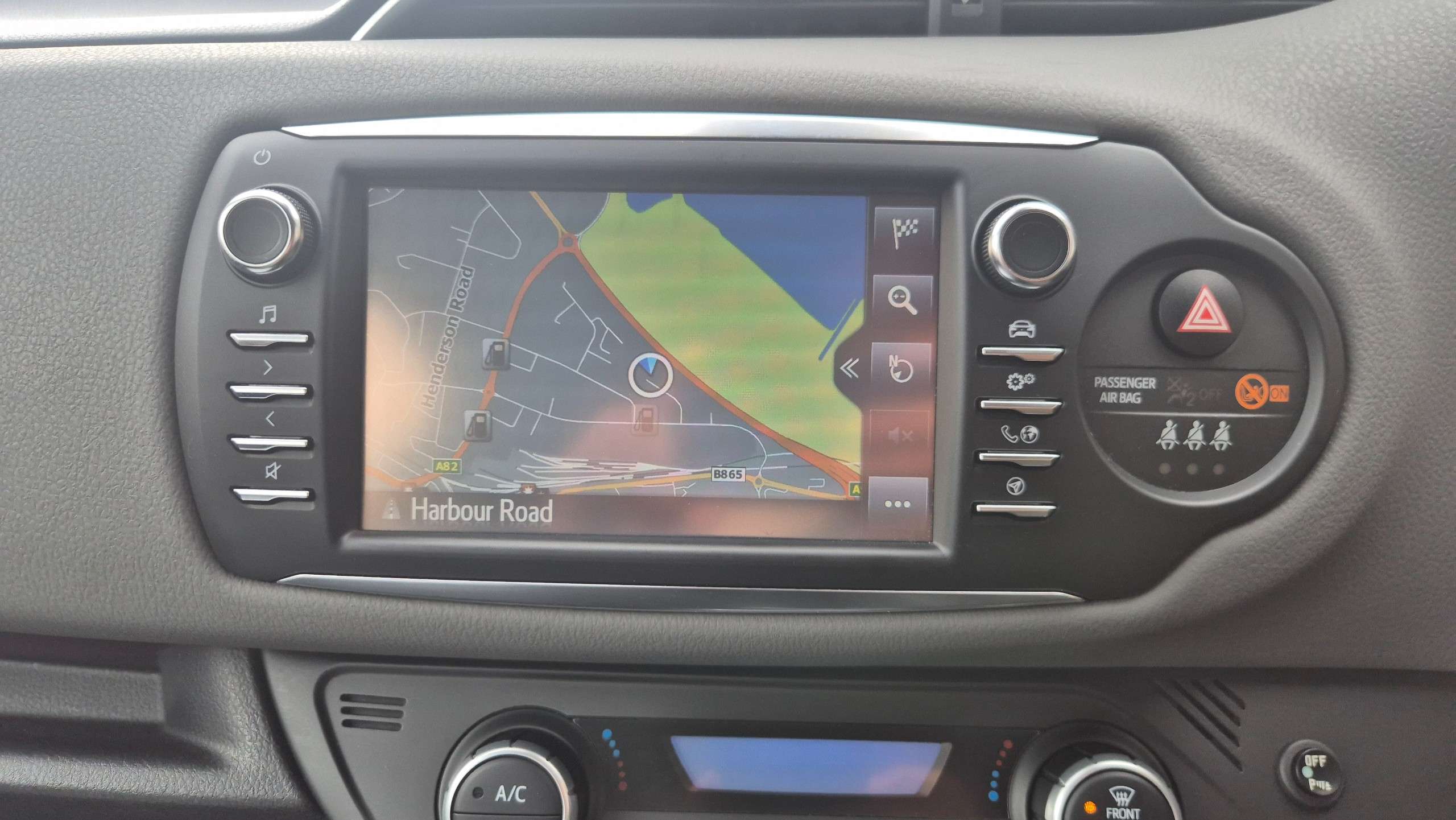 2018 TOYOTA YARIS 2018 TOYOTA YARIS